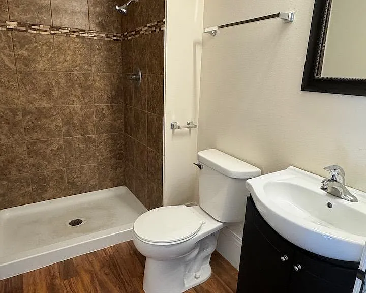 605 Bluff St #320 — Photo 7