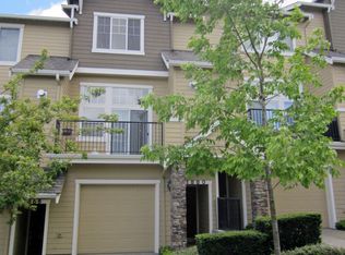 1880 17th Ct NE, Issaquah, WA 98029