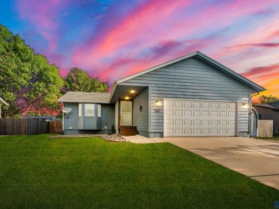 200 W Holly St, Tea, SD, 57064