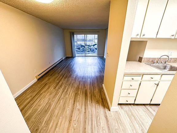 2nd image of 9428 Ravenna Ave NE APT 108