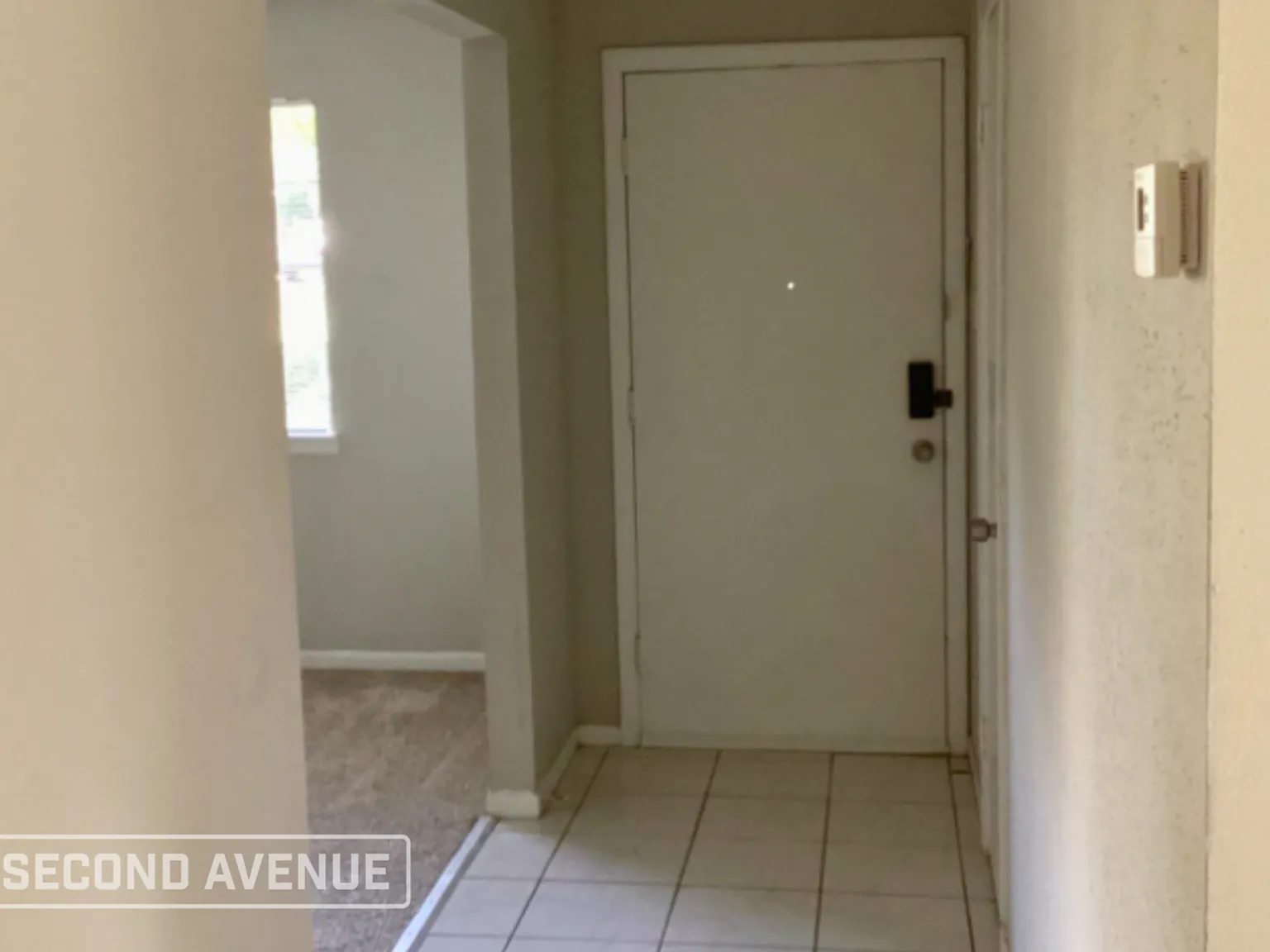3 bed, 2.0 bath, 1744 sqft, $1,695 — Photo 4