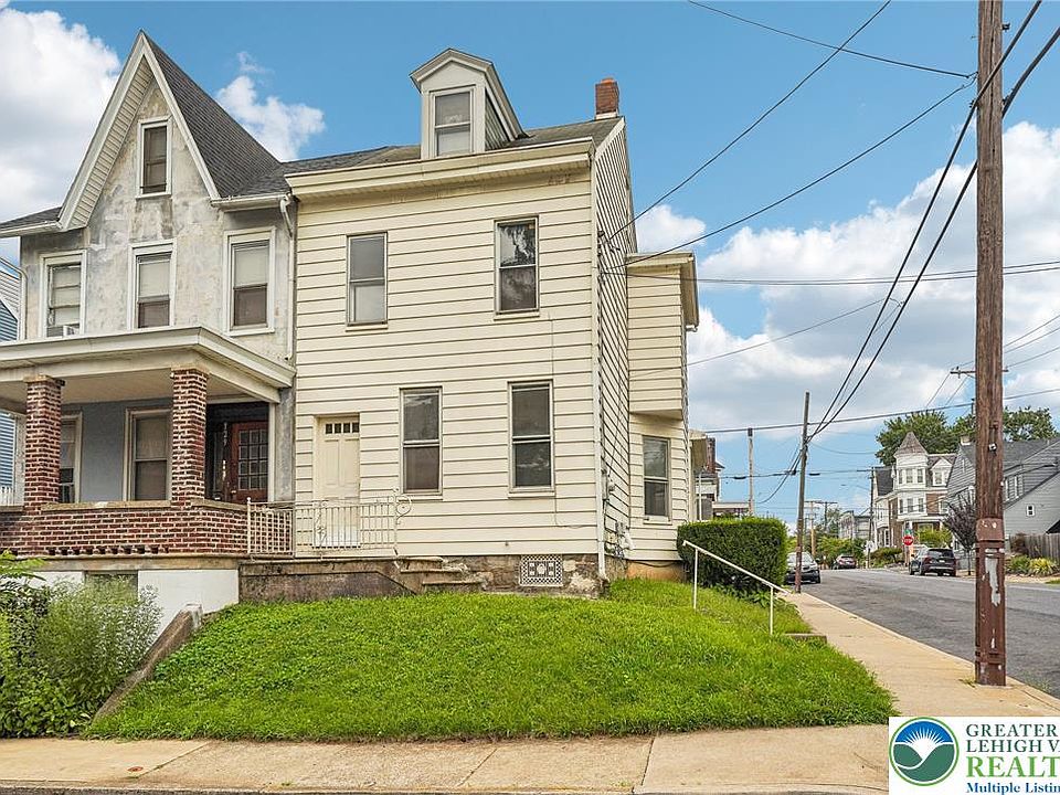 1st image of 1050 Spring Garden St