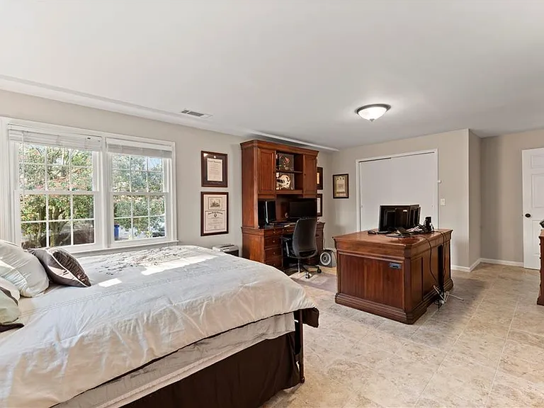 4336 Fox Creek Dr — Photo 24