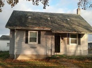 601 N 3rd St, Rochelle, IL 61068