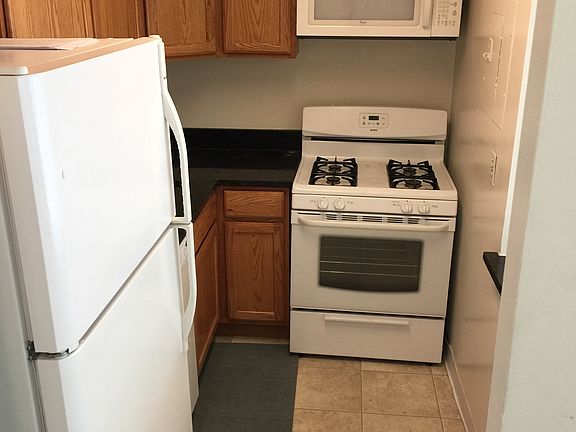 5th image of 3100 S Manchester St APT 939