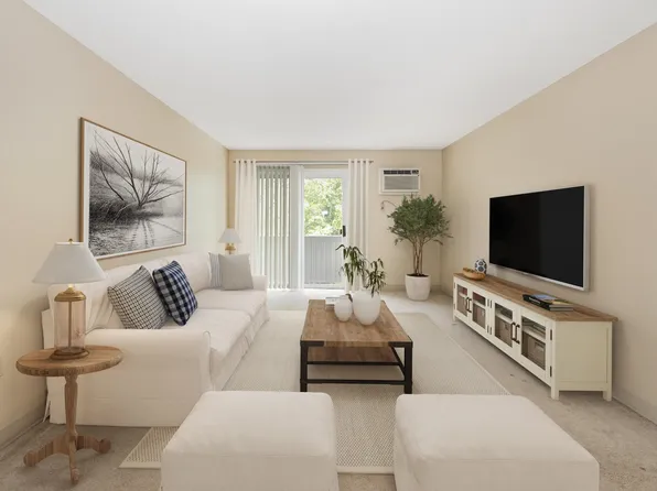 124 Eastern Avenue #301, Manchester, NH 03104