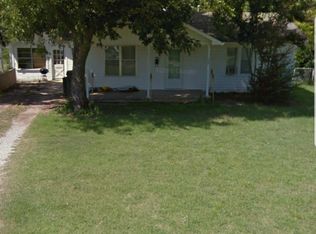 723 W Main St, Tecumseh, OK 74873