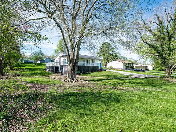 4th image of 29 Cumberland Dr