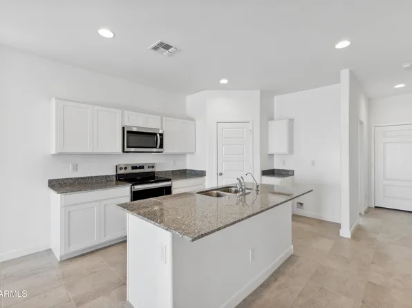 1306 W BEALEY Avenue, Coolidge, AZ 85128