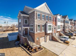 43542 White Cap Ter, Chantilly, VA 20152