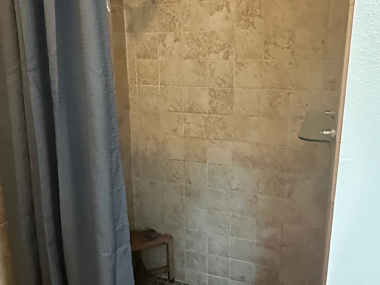 544 Remington Ave — Photo 15