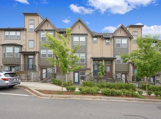975 Ne Ellis Dr., Issaquah, WA 98029