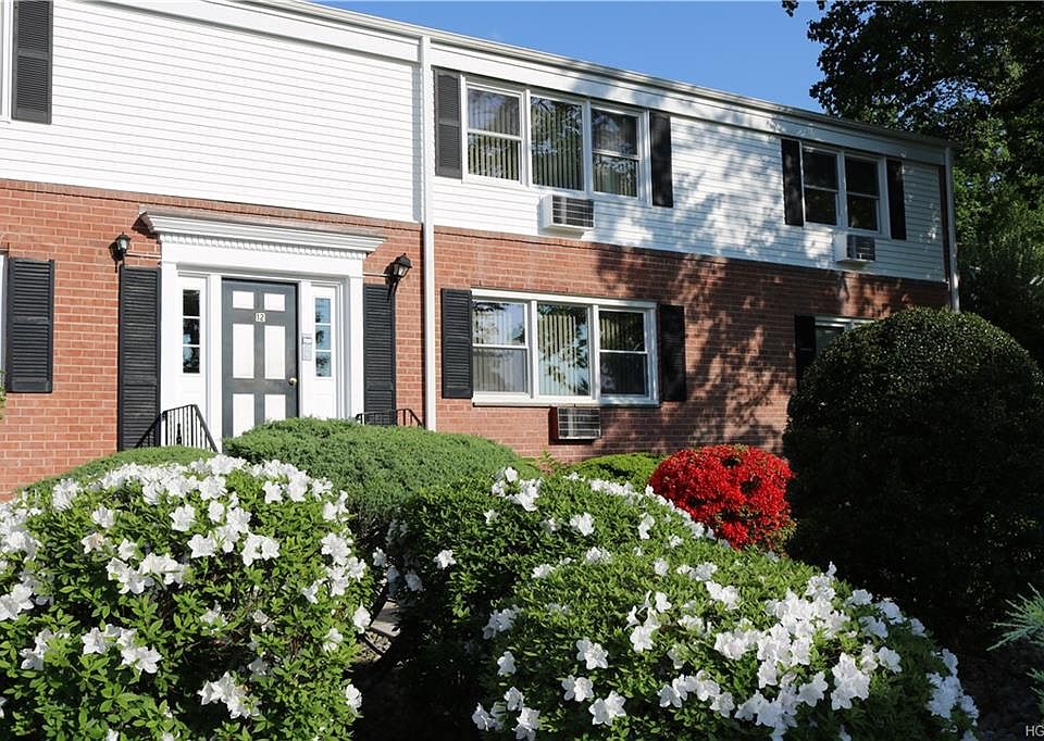 1st image of 12 Lenox Ct APT 812
