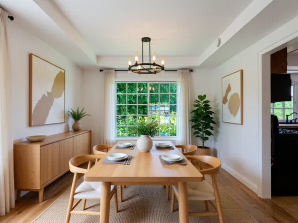 2719 N Granvia Pl, Thousand Oaks, CA 91360