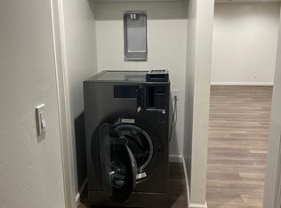 915 W Dolphin Ave #A, Ridgecrest, CA 93555