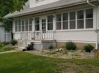 220 E Clay St, Oneill, NE 68763
