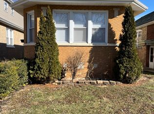 11611 S Hale Ave, Chicago, IL 60643