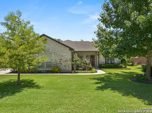 2nd image of 345 Chaparral Creek Dr
