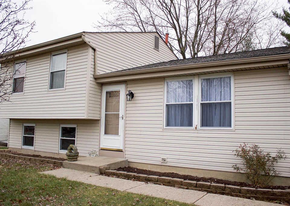 1st image of 2853 Wilson Ave