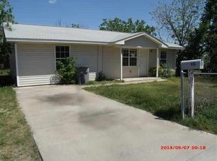 608 SW Doolittle Ave, Lawton, OK 73505