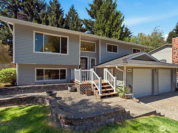 2nd image of 20710 11th Drive SE