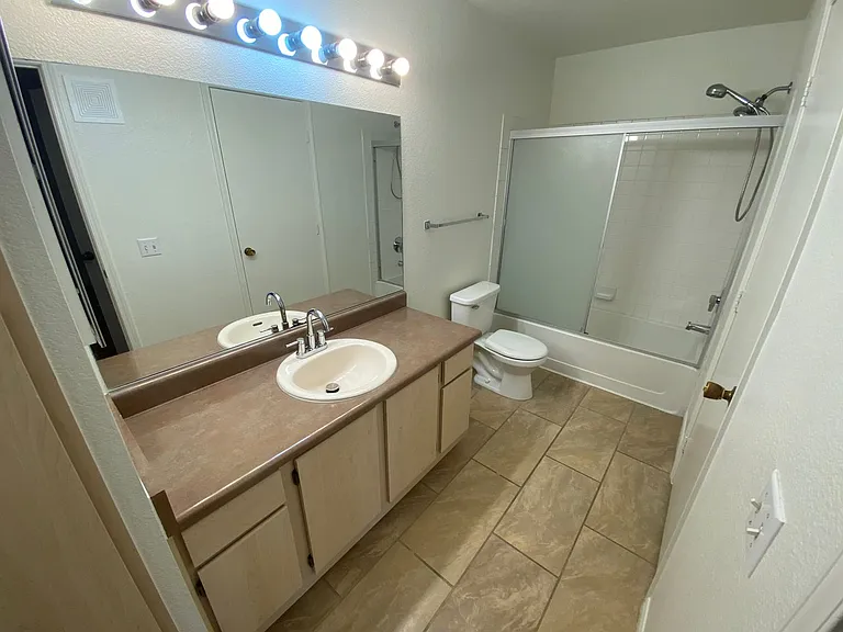 555 E Silverado Ranch Blvd #2006 — Photo 10