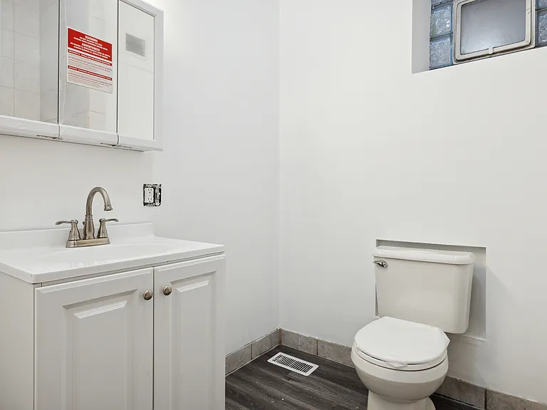 2702 S Spaulding Ave #2 — Photo 8