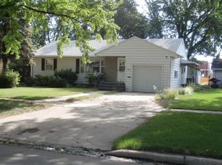 1864 Wisconsin Ave SW, Huron, SD 57350