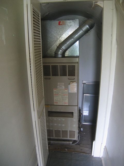 2nd image of 7309 Rockwood Rd
