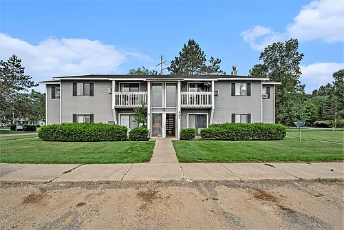 421 Balderson St Photo 1