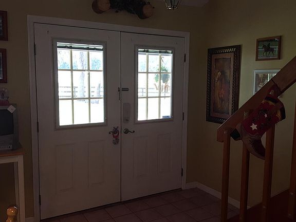 5th image of 10566 SE 32nd Ave