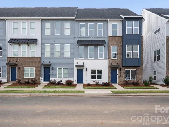 2025 Clarksdale Dr, Charlotte, NC 28206
