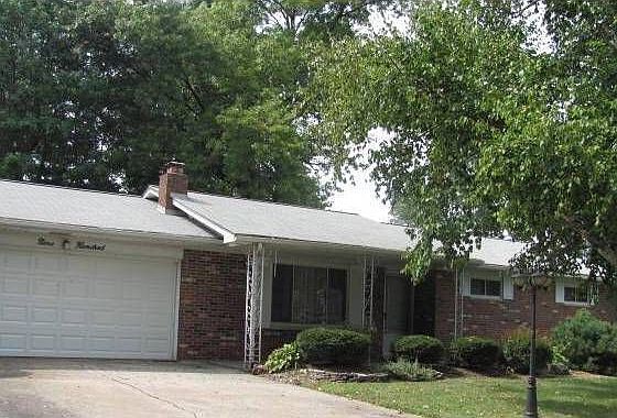 1st image of 900 W Airwood Dr