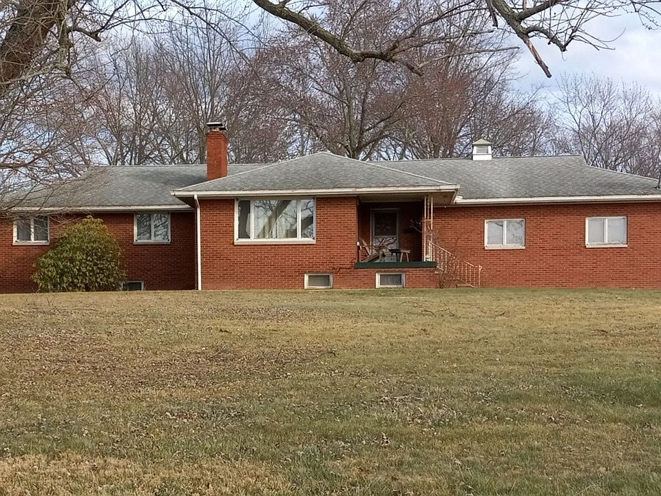 1st image of 845 N Highland Ave