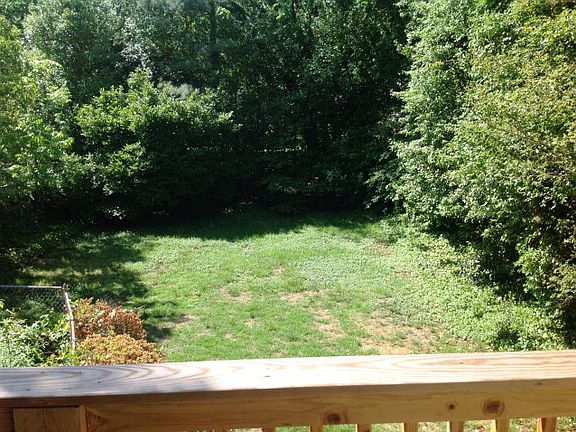 3rd image of 463 Avondale Dr
