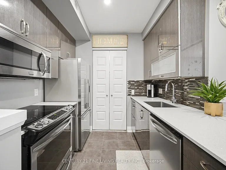 8167 Kipling Ave #49 — Photo 11