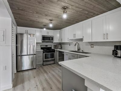 7133 SW 115th Pl APT G, Miami, FL, 33173