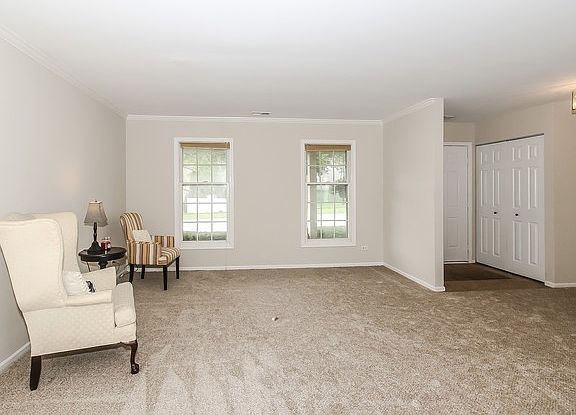 5th image of 5149 Kingston Dr