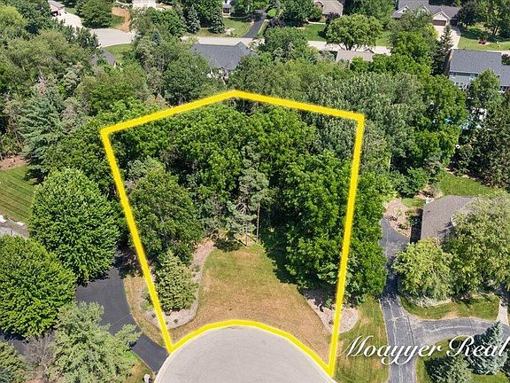 3rd image of 2549 Ashwood Ct SE