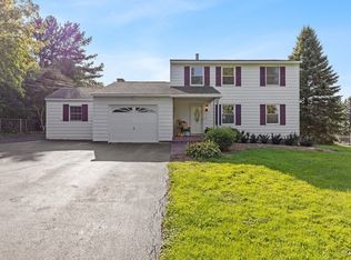 4375 Shea Rd, Syracuse, NY 13215