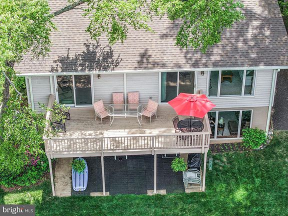 5th image of 126 Green Spring Rd