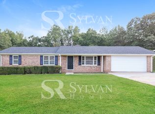 413 Boling Rd, Greenville, SC 29611