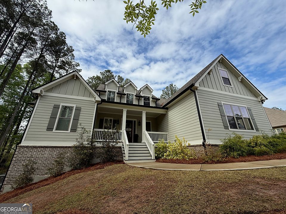 1st image of 120 Springs Creek Dr