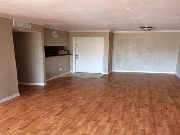 2nd image of 2820 S Bartell Dr APT I24