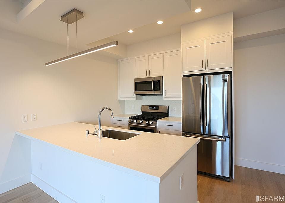 1st image of 1740 Broadway St #206