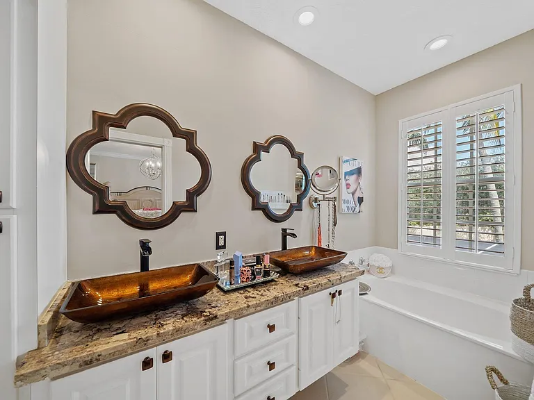 2117 Tigris Dr — Photo 30