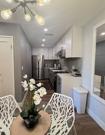 2801 N Los Felices Cir E #D107 — Photo 1