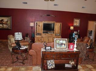 2451 Bridwell Rd, Iowa Park, TX 76367