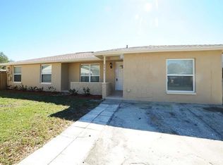 8901 Shady Tree Ct, Tampa, FL 33634