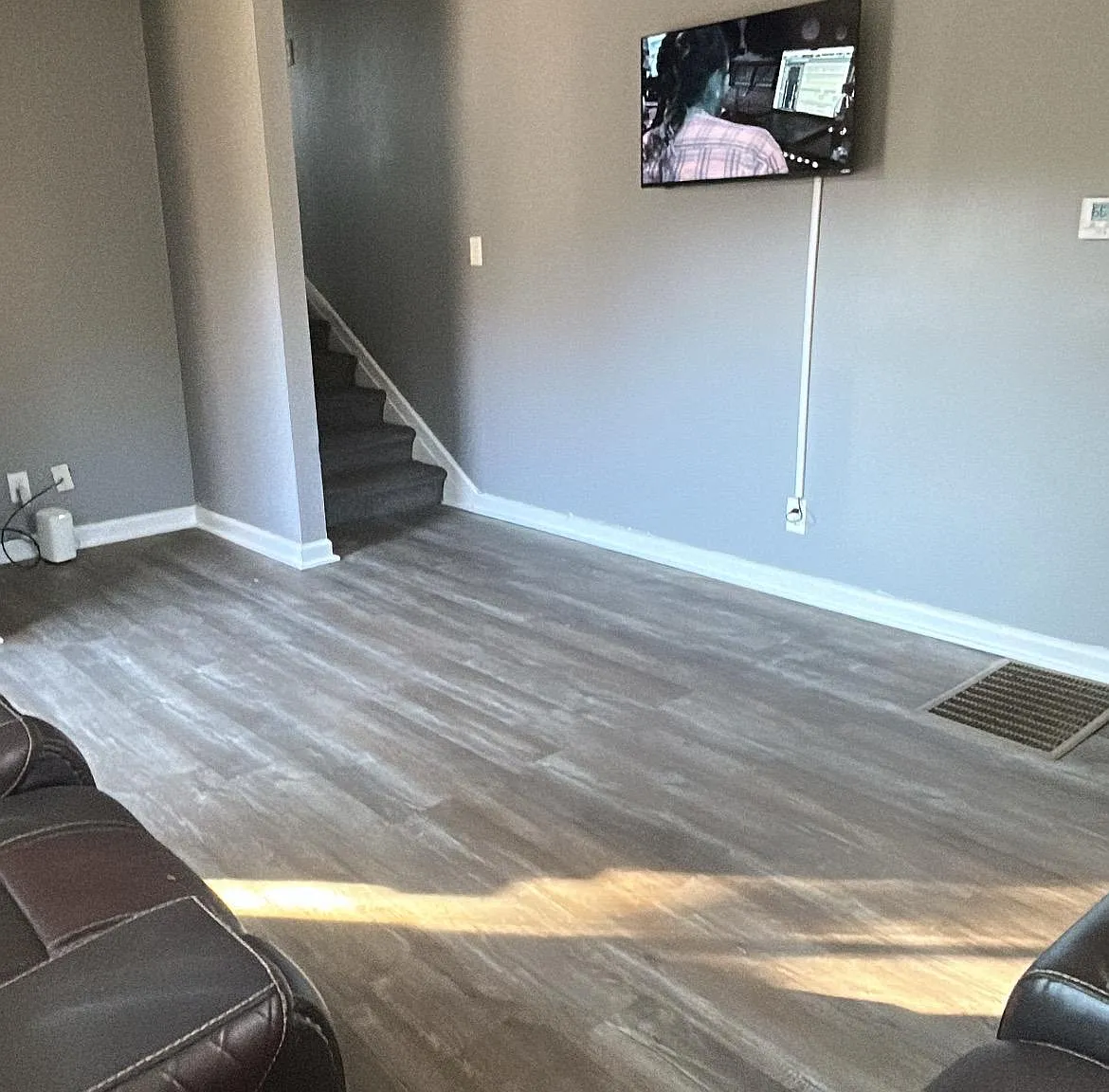 3 bed, 2.0 bath, 800 sqft, $1,183 — Photo 3